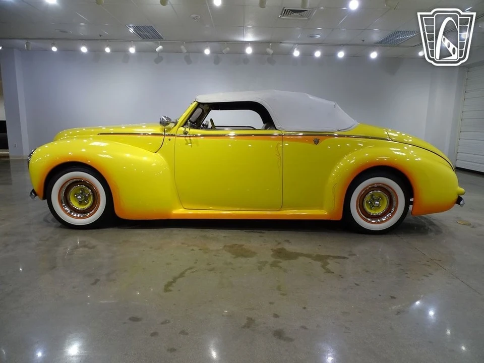 1940 Mercury Eight - Image 8 of 12