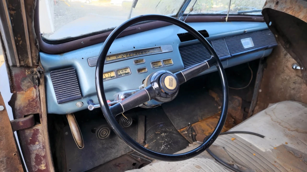 1940 Mercury Eight - Image 11 of 21