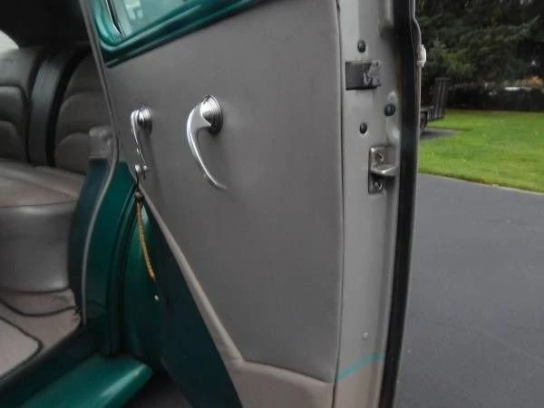 1940 Mercury Eight - Image 5 of 9