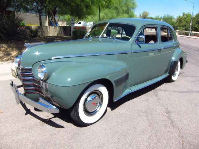 1940 Oldsmobile 98 - Image 2 of 5