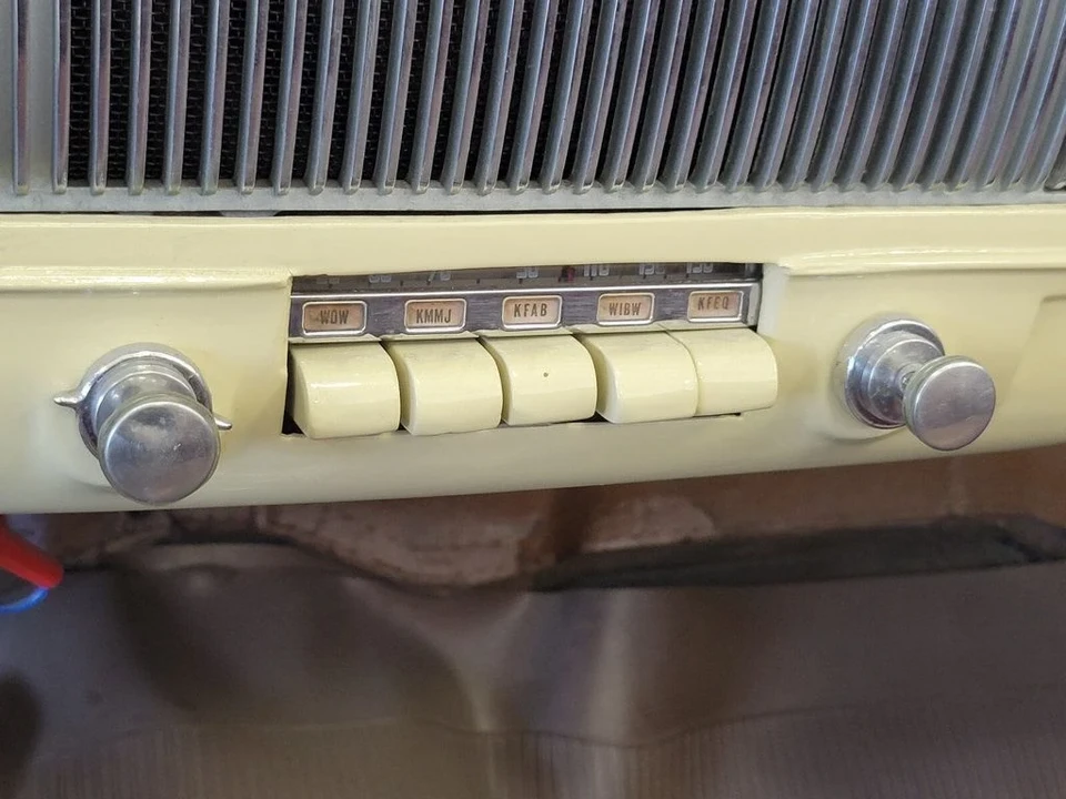 1940 Oldsmobile 98 - Image 18 of 21