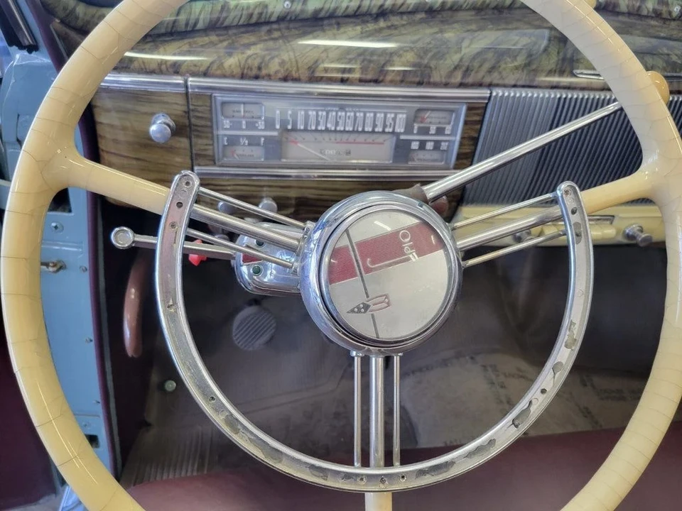 1940 Oldsmobile 98 - Image 16 of 21
