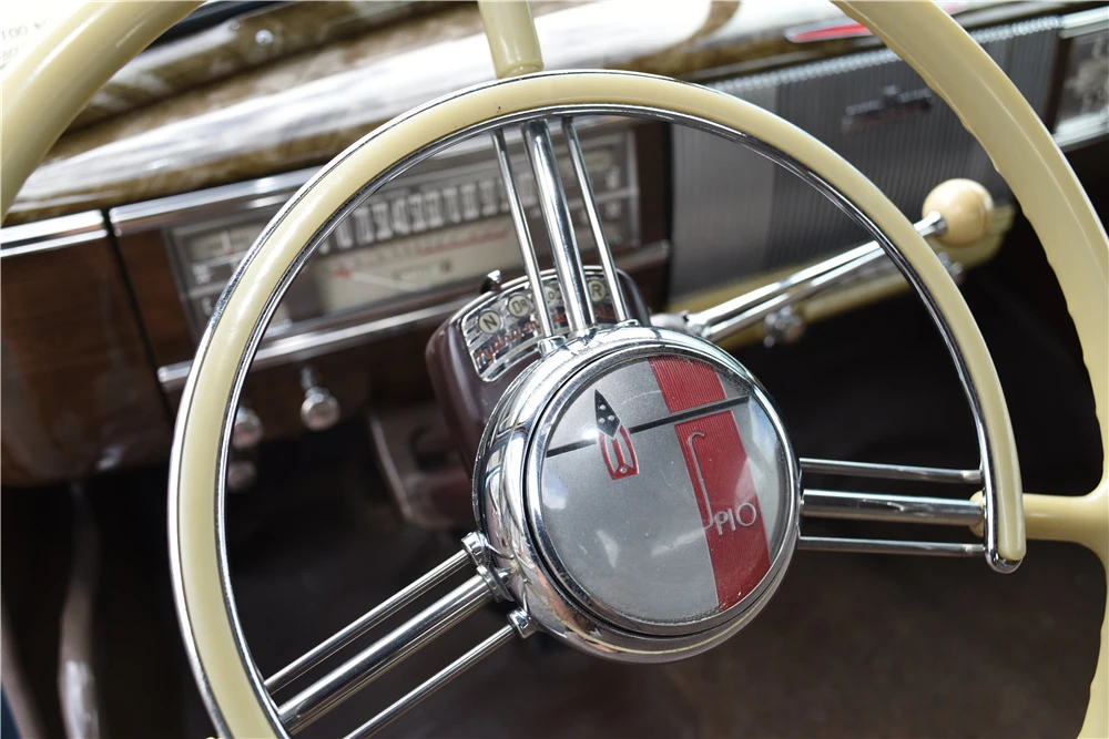 1940 Oldsmobile 98 - Image 7 of 8
