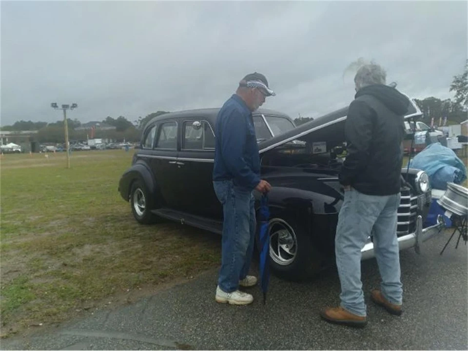 1940 Oldsmobile 98 - Image 3 of 15