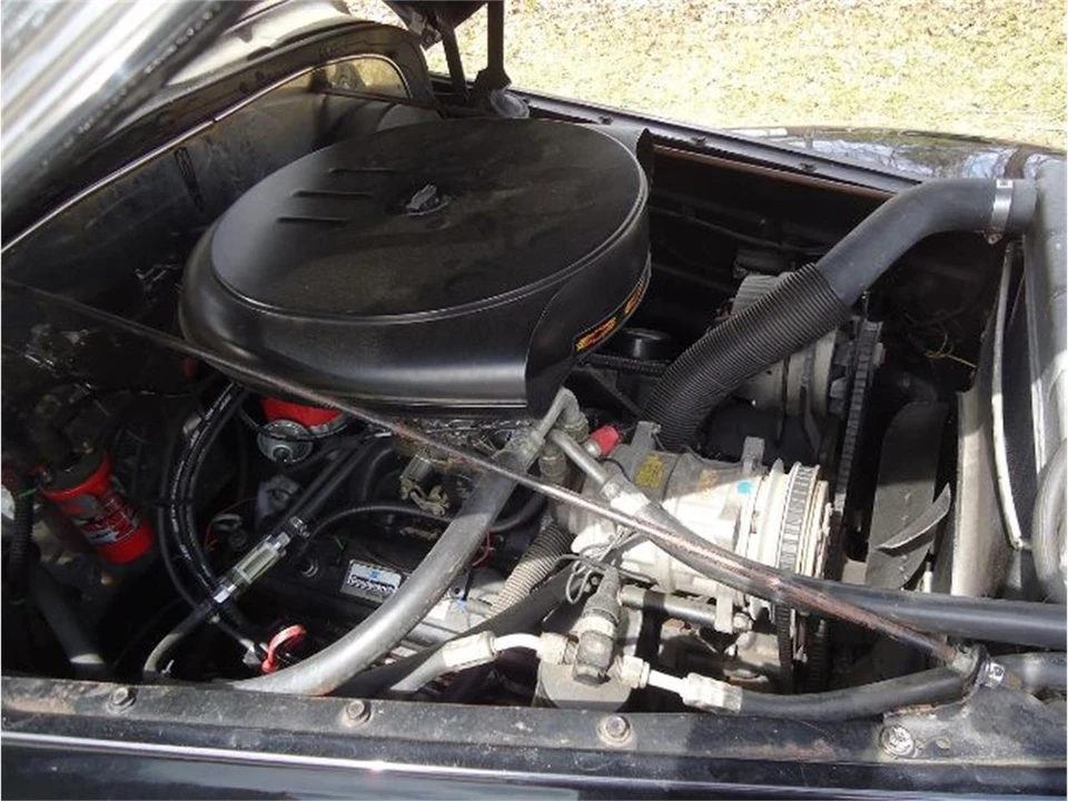 1940 Oldsmobile 98 - Image 11 of 15