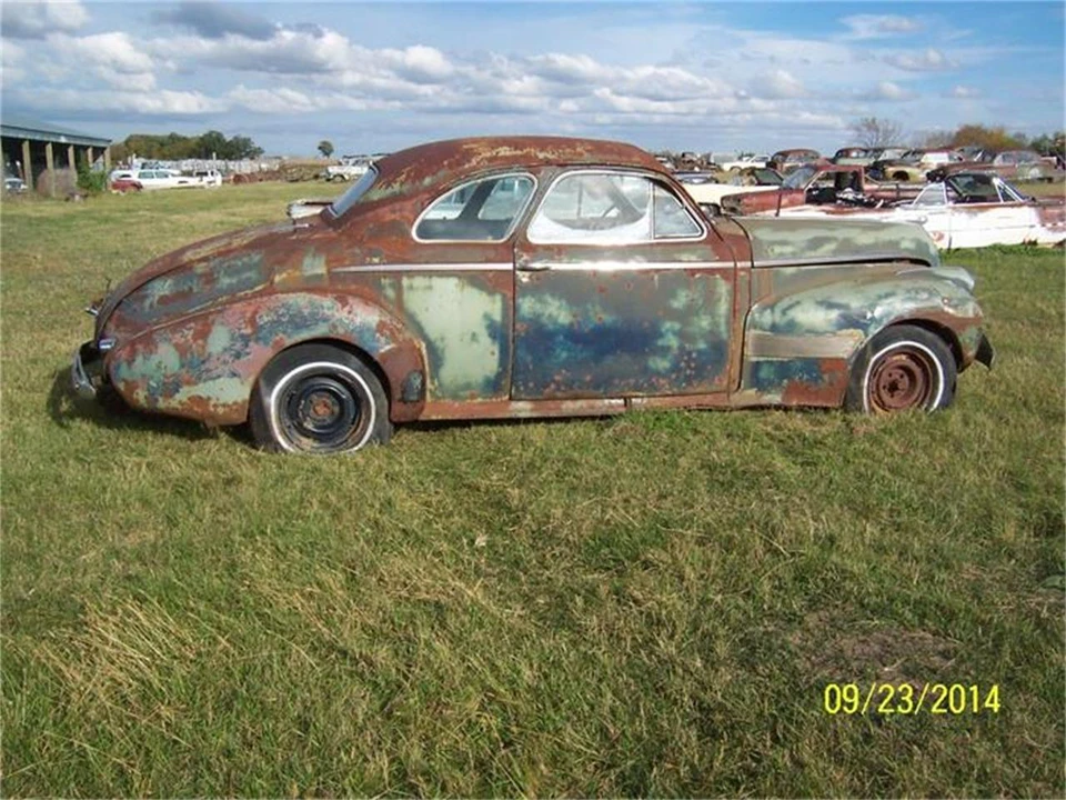 1940 Oldsmobile 98 - Image 2 of 16