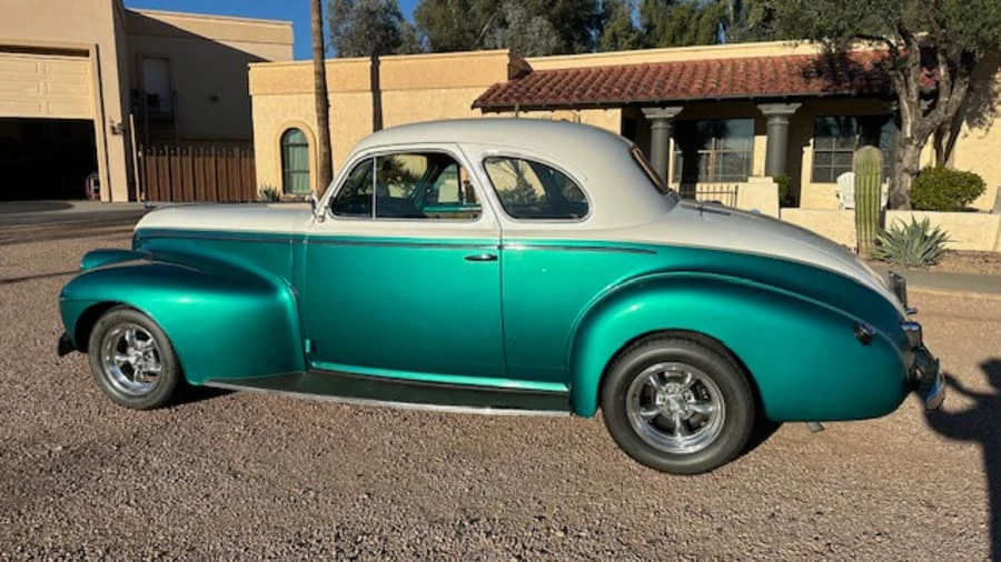 1940 Oldsmobile 98 - Image 6 of 14