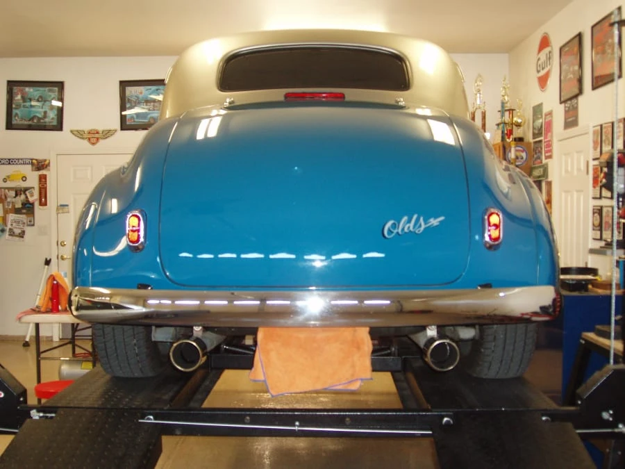 1940 Oldsmobile 98 - Image 9 of 12
