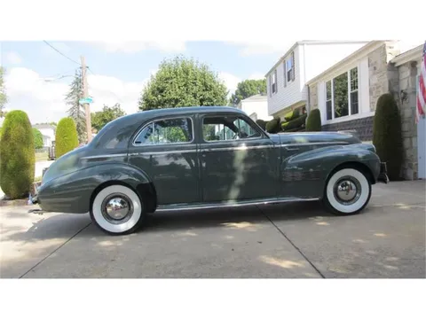1940 Oldsmobile Custom Cruiser 8