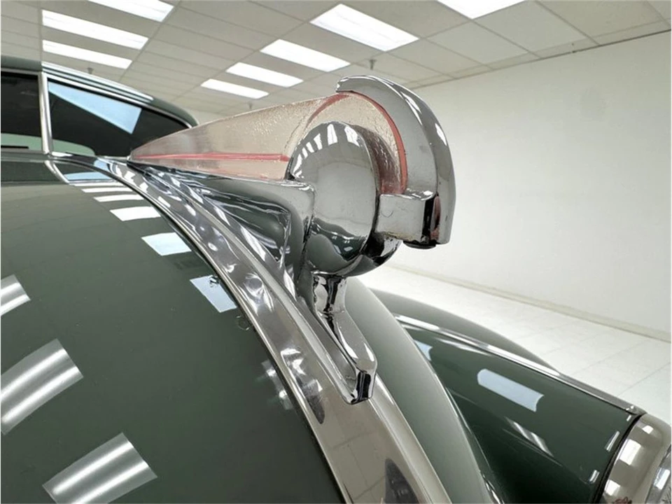 1940 Oldsmobile F-Series - Image 11 of 31