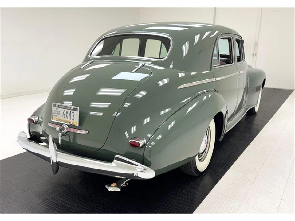 1940 Oldsmobile F-Series - Image 5 of 31