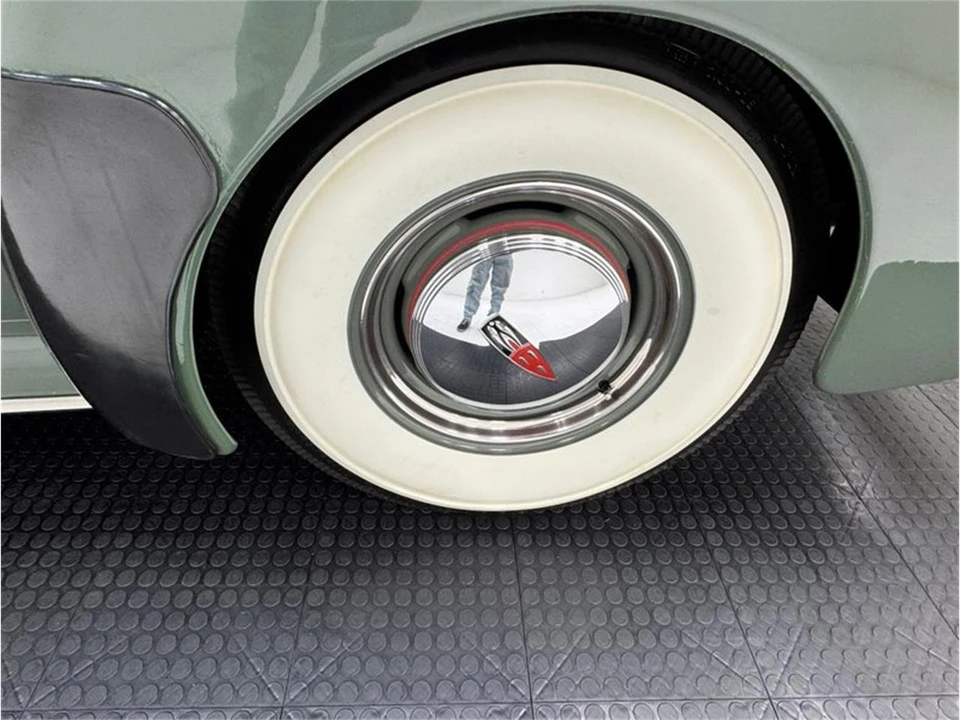 1940 Oldsmobile F-Series - Image 20 of 31