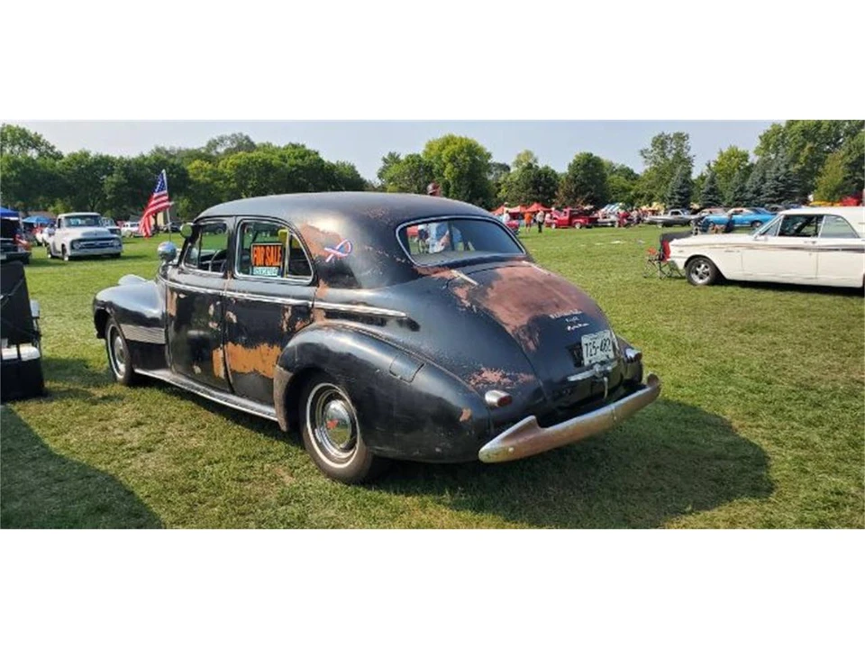 1940 Oldsmobile 98 - Image 5 of 8