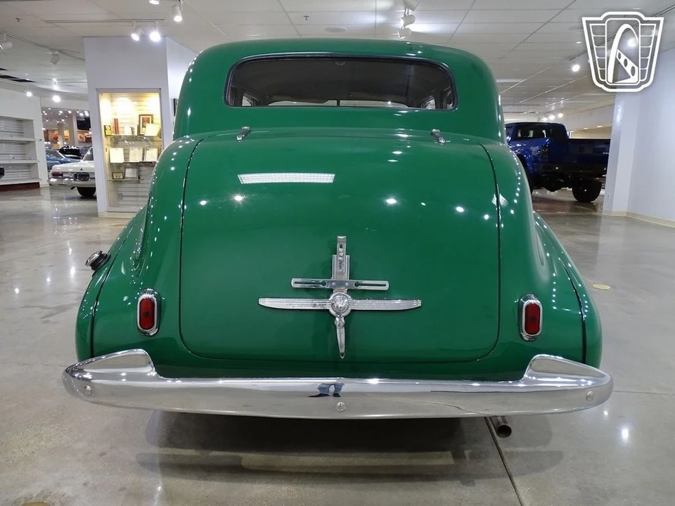 1940 Oldsmobile - Image 14 of 21