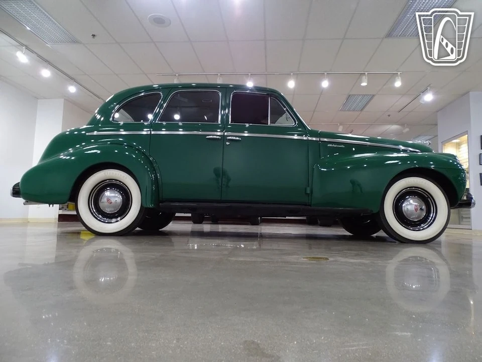 1940 Oldsmobile - Image 21 of 21