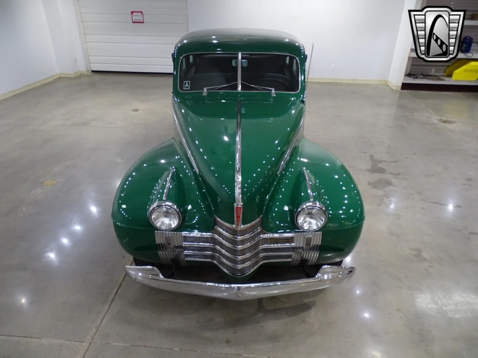 1940 Oldsmobile - Image 10 of 12