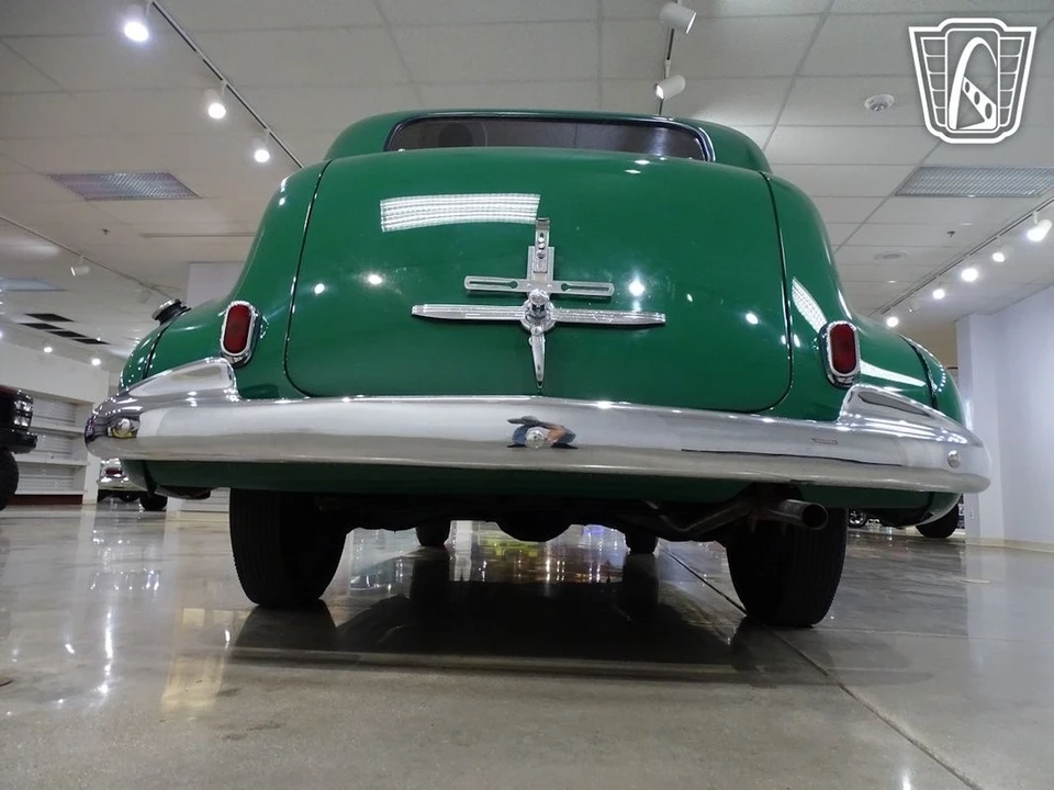 1940 Oldsmobile - Image 15 of 21
