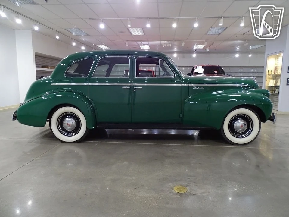1940 Oldsmobile - Image 21 of 21