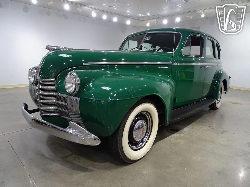 1940 Oldsmobile - Image 5 of 21