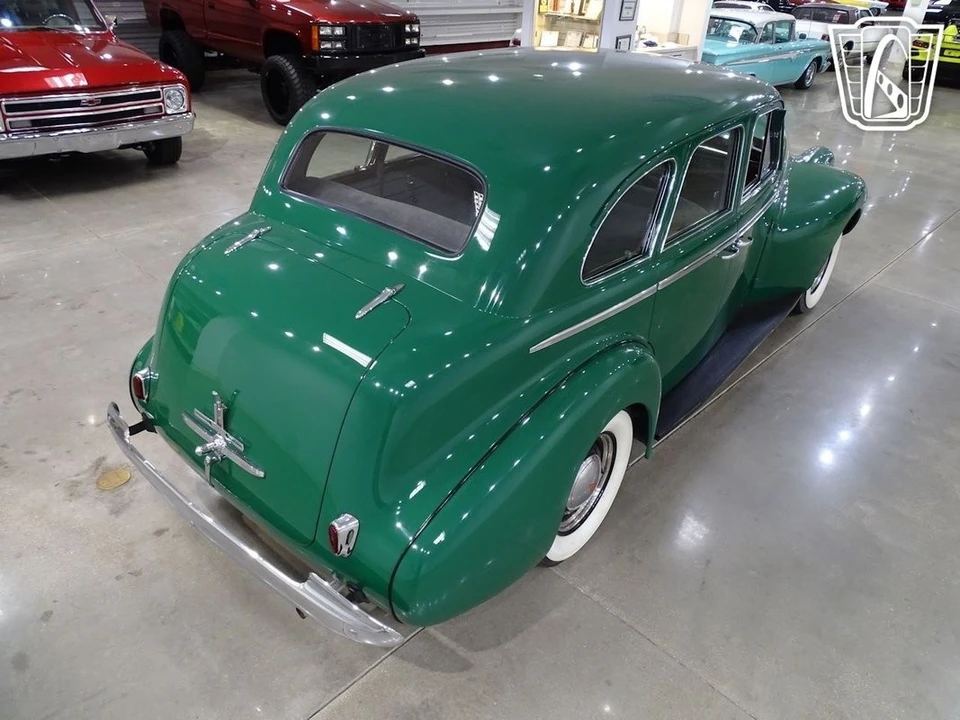 1940 Oldsmobile - Image 16 of 21