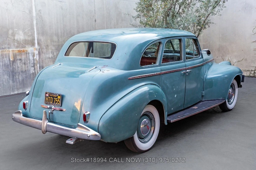 1940 Oldsmobile 98 - Image 5 of 12