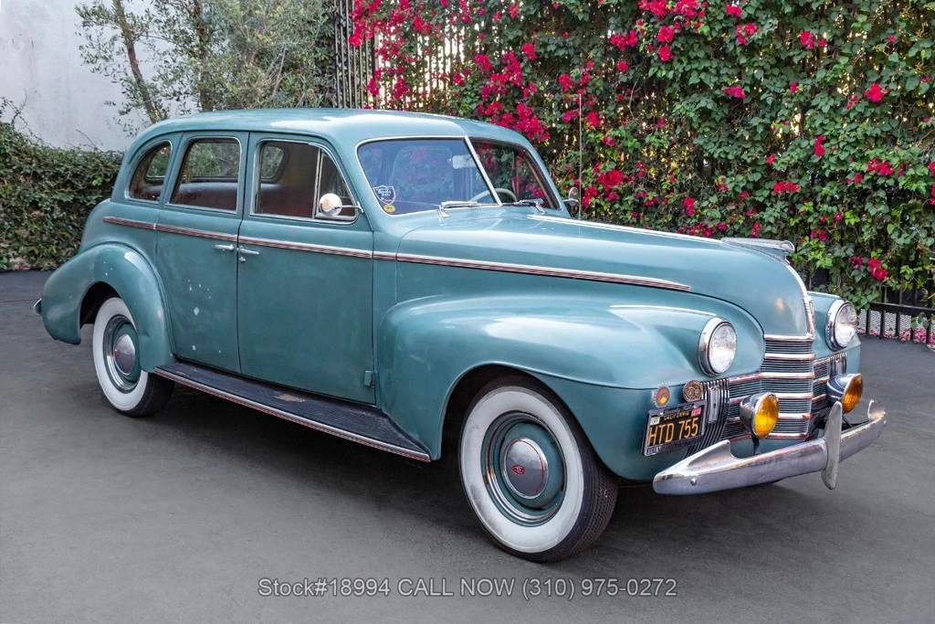 1940 Oldsmobile 98 - Image 3 of 12