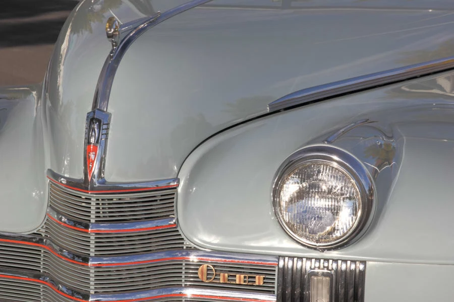 1940 Oldsmobile 98 - Image 8 of 8