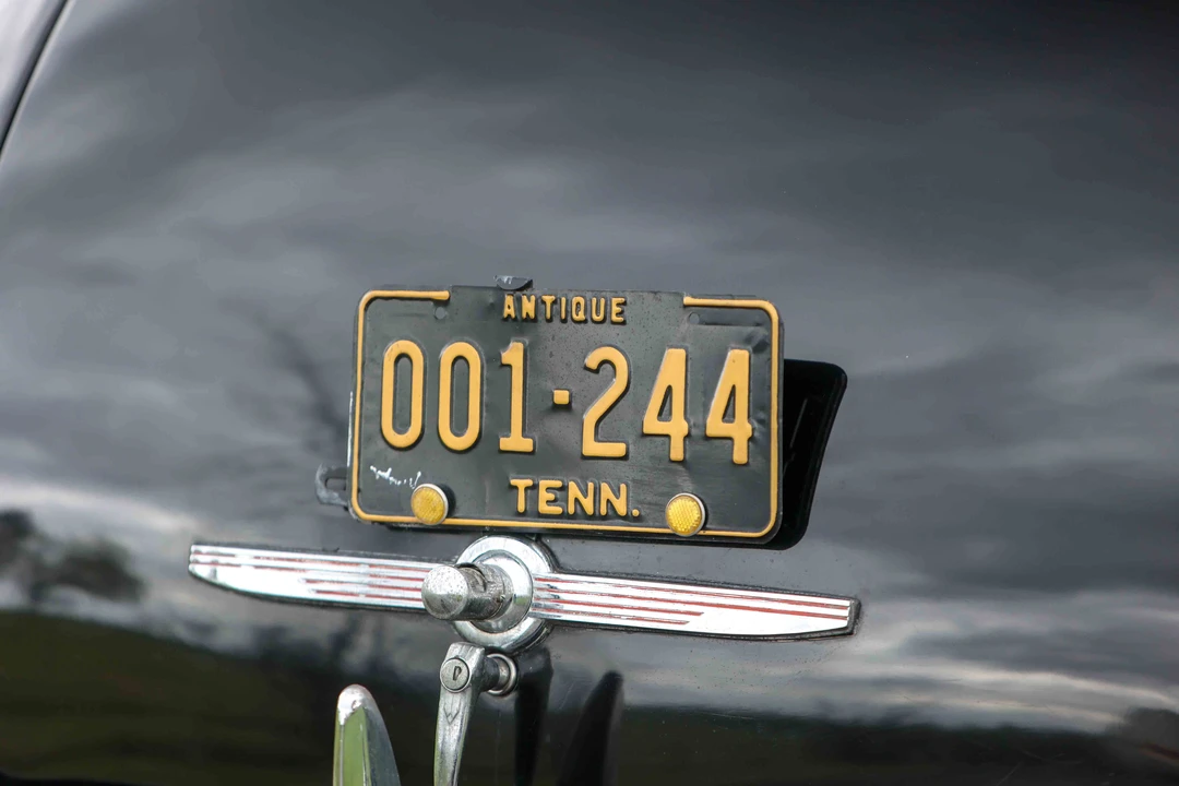 1940 Oldsmobile 88 - Image 11 of 31