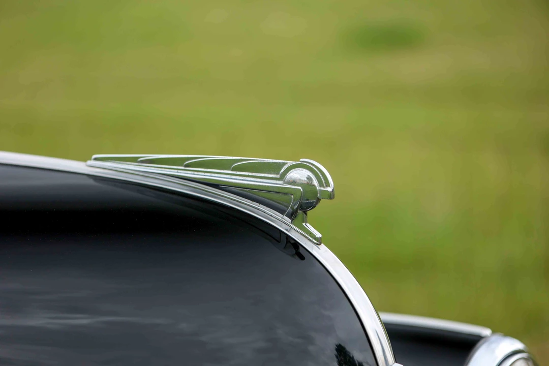 1940 Oldsmobile 88 - Image 26 of 31
