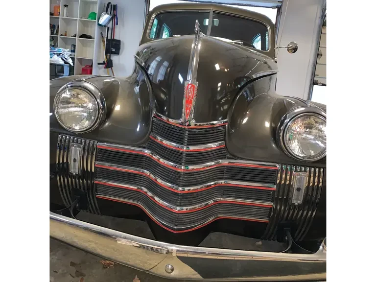 1940 Oldsmobile 98 - Image 5 of 8
