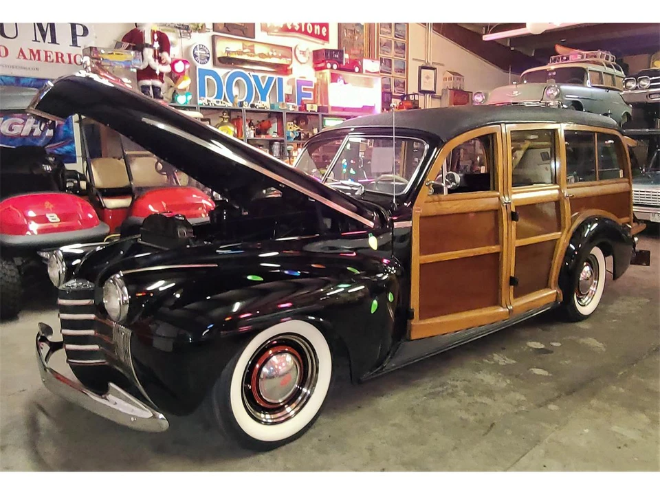 1940 Oldsmobile - Image 10 of 31