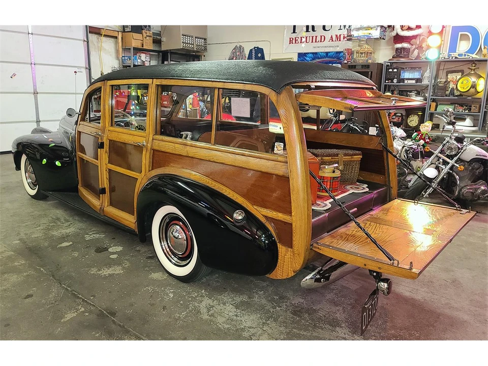 1940 Oldsmobile - Image 11 of 31