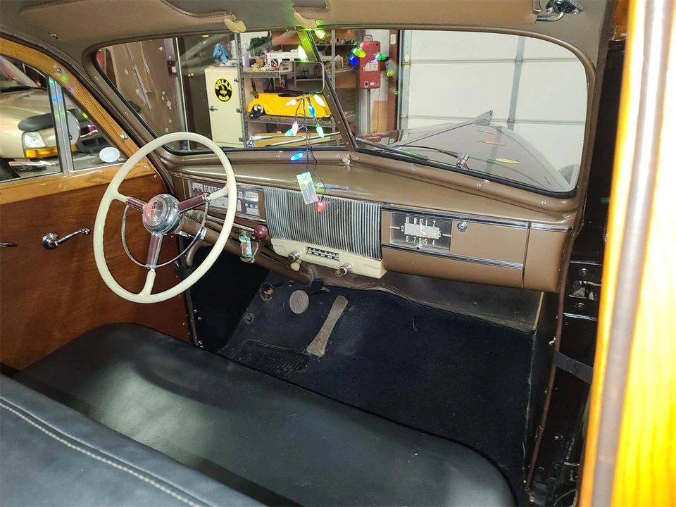 1940 Oldsmobile - Image 19 of 31