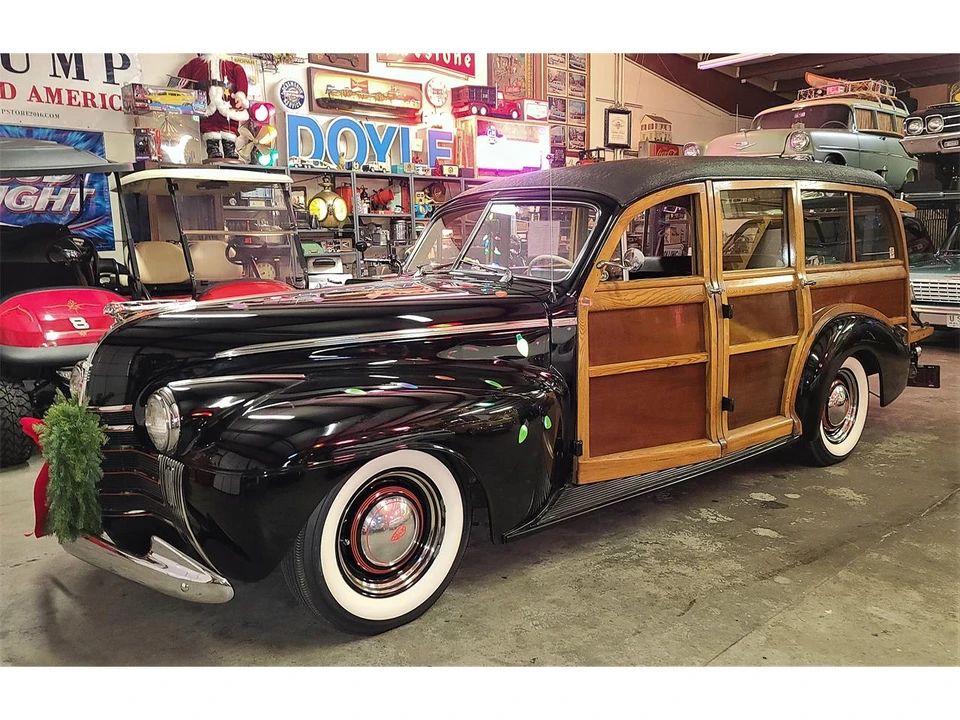 1940 Oldsmobile - Image 2 of 31
