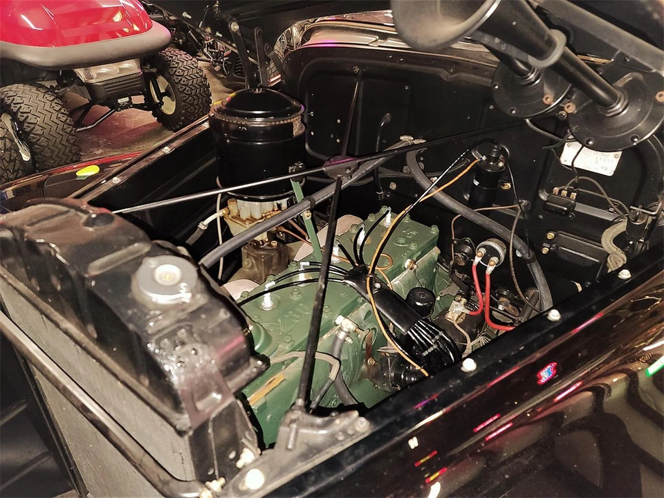 1940 Oldsmobile - Image 31 of 31