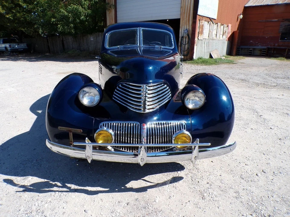 1940 Graham - Image 2 of 21