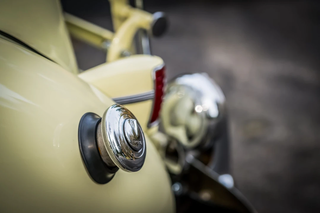 1940 Packard Eight - Image 3 of 31