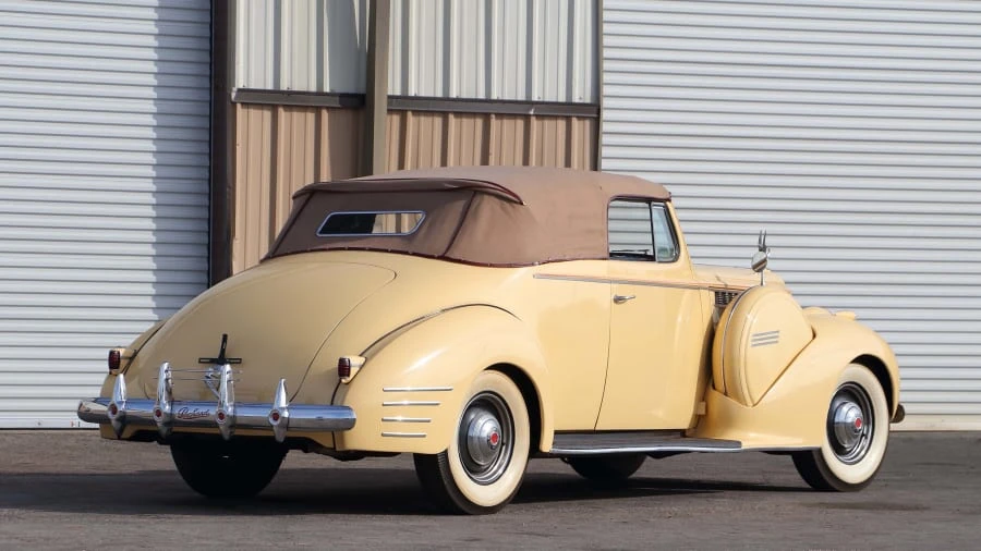 1940 Packard Eight - Image 3 of 12