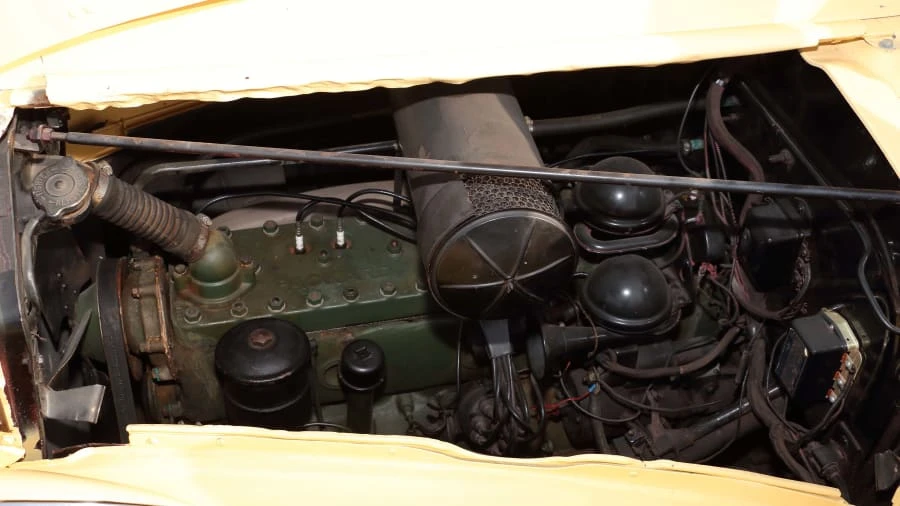 1940 Packard Eight - Image 6 of 12