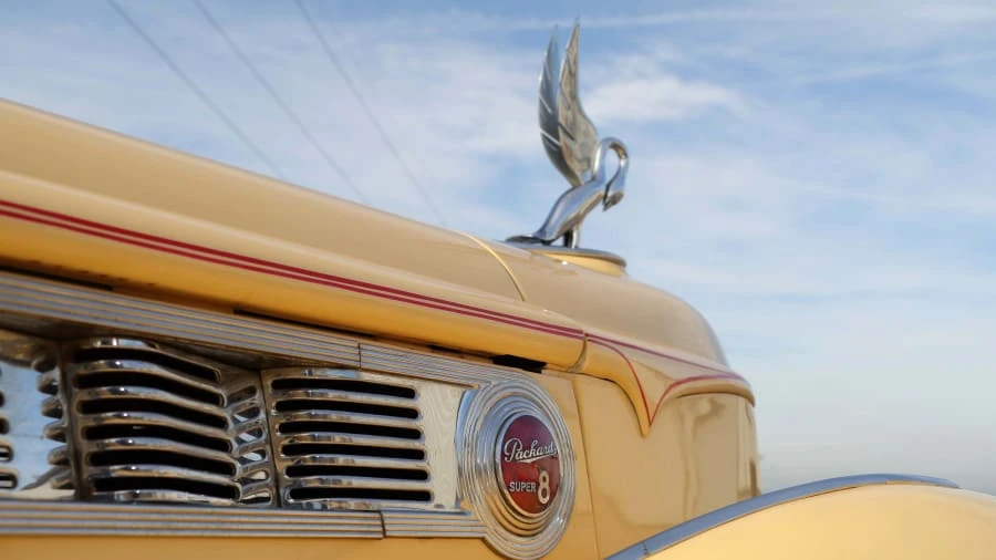 1940 Packard Eight - Image 9 of 12