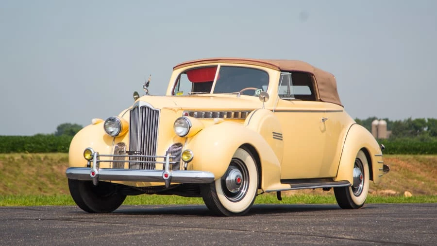1940 Packard Eight - Image 8 of 24
