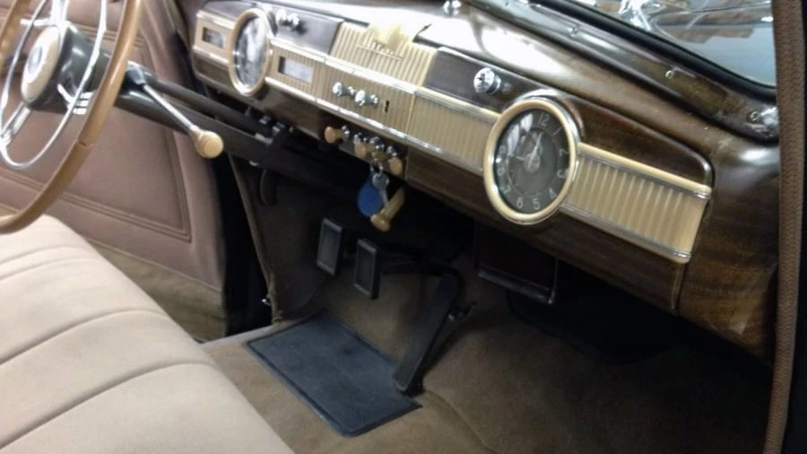 1940 Packard Eight - Image 5 of 10