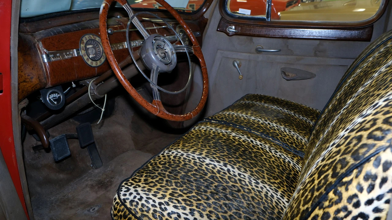 1940 Packard - Image 5 of 6