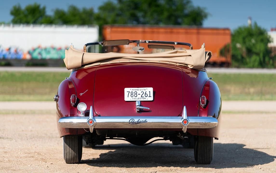 1940 Packard - Image 6 of 15