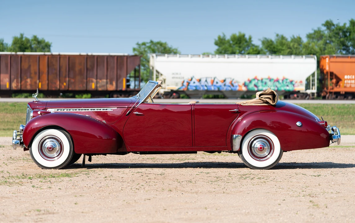 1940 Packard - Image 15 of 15