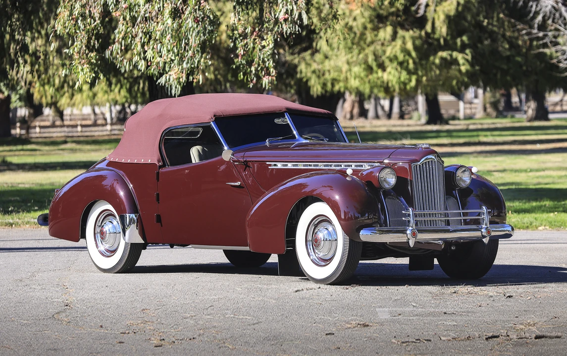 1940 Packard Eight - Image 1 of 16