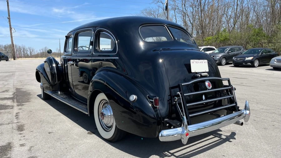 1940 Packard Eight - Image 7 of 17