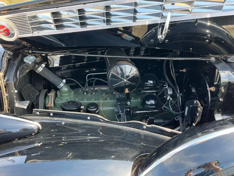 1940 Packard Eight - Image 16 of 17