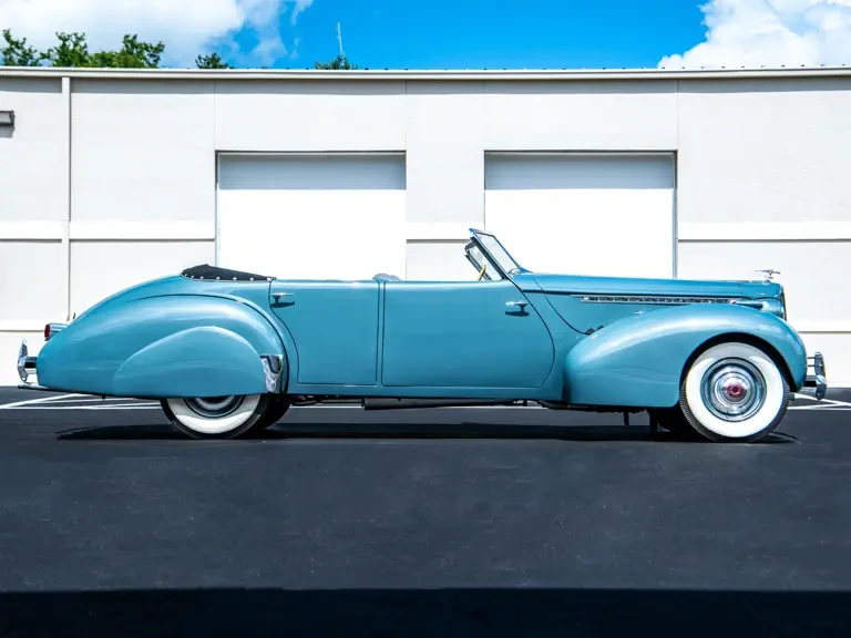 1940 Packard Eight - Image 12 of 31