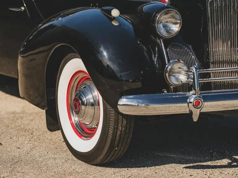 1940 Packard - Image 15 of 26
